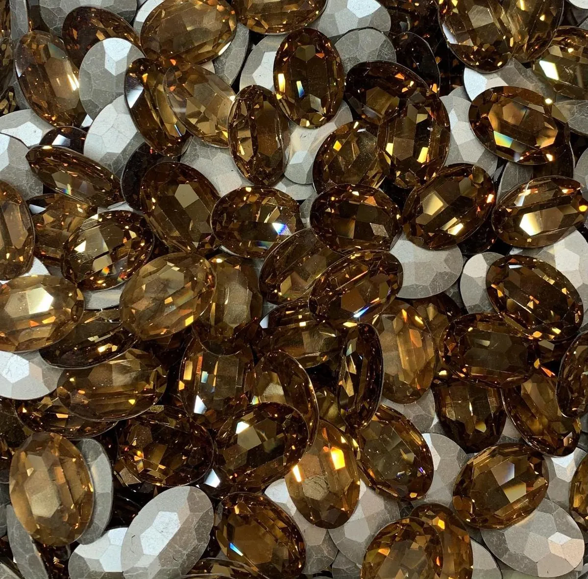 Swarovski Topaz Stenen 30x22mm - 10 Stuks - Goudbruin