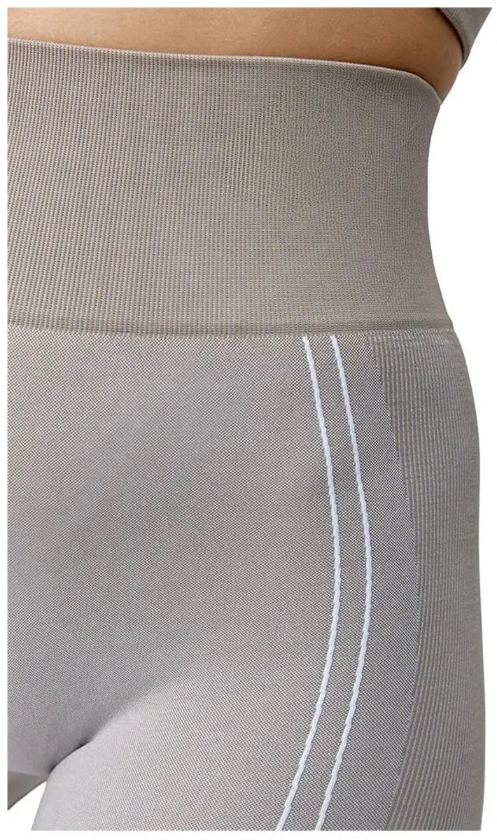 Born Living Yoga Cara Korte Leggings - Grijs