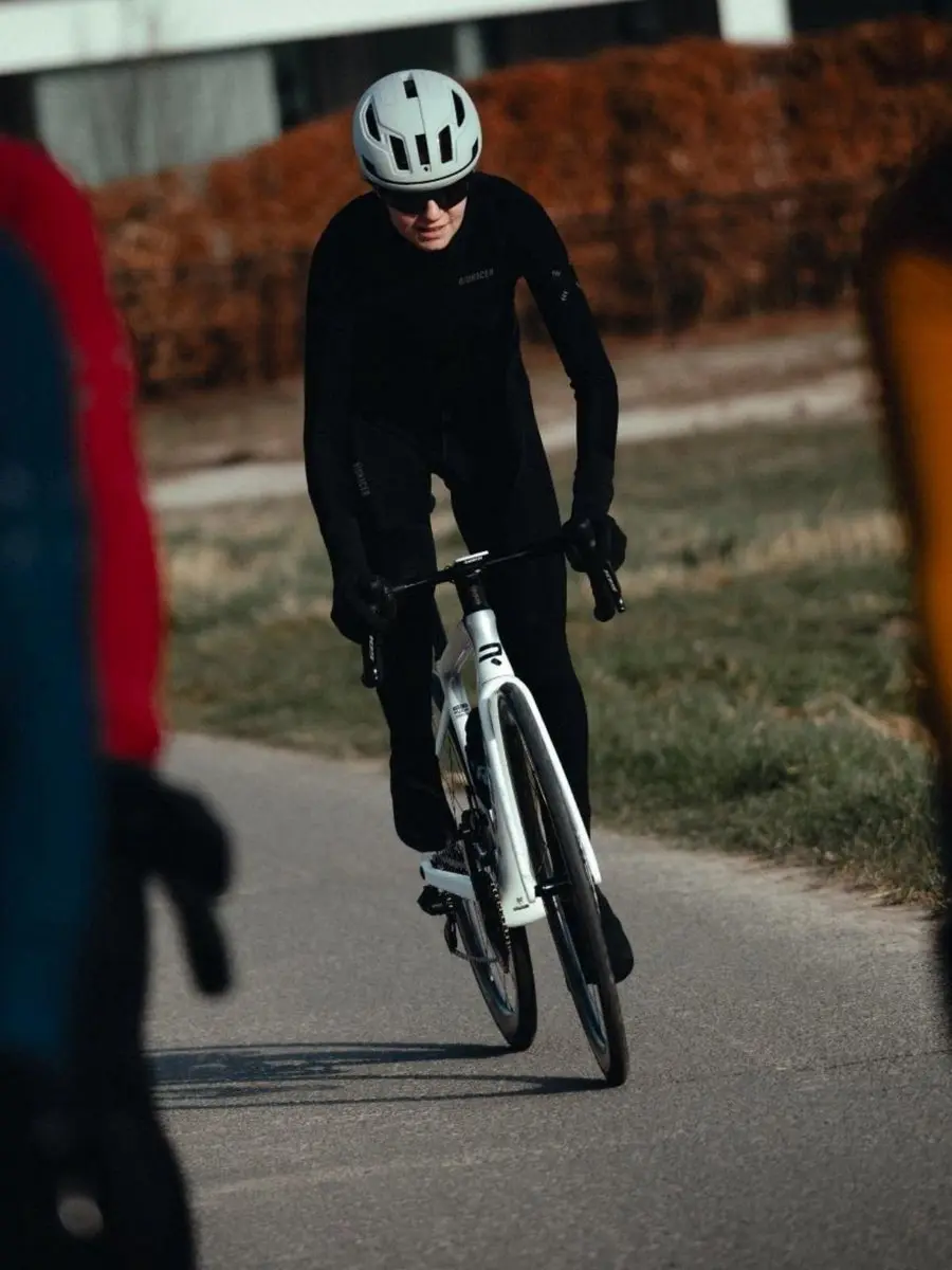 Bioracer Tempest Wielervest Dames XS - Zwart - Winddicht & Thermisch