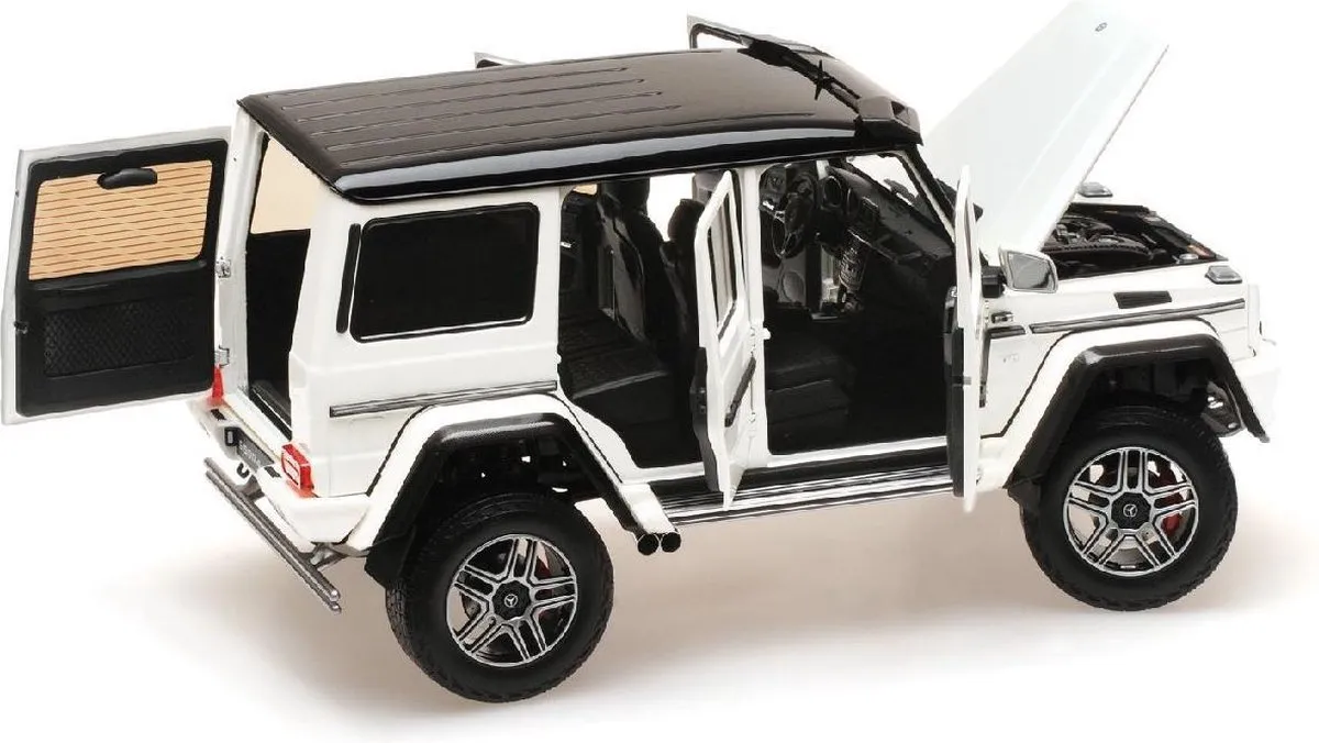 Mercedes-Benz G-Class 820203 Modelauto 1:18 - Multicolor