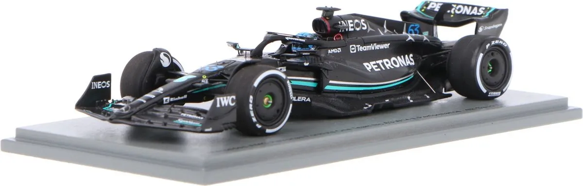Formule 1 Mercedes-AMG Petronas F1 W14 E Performance #63