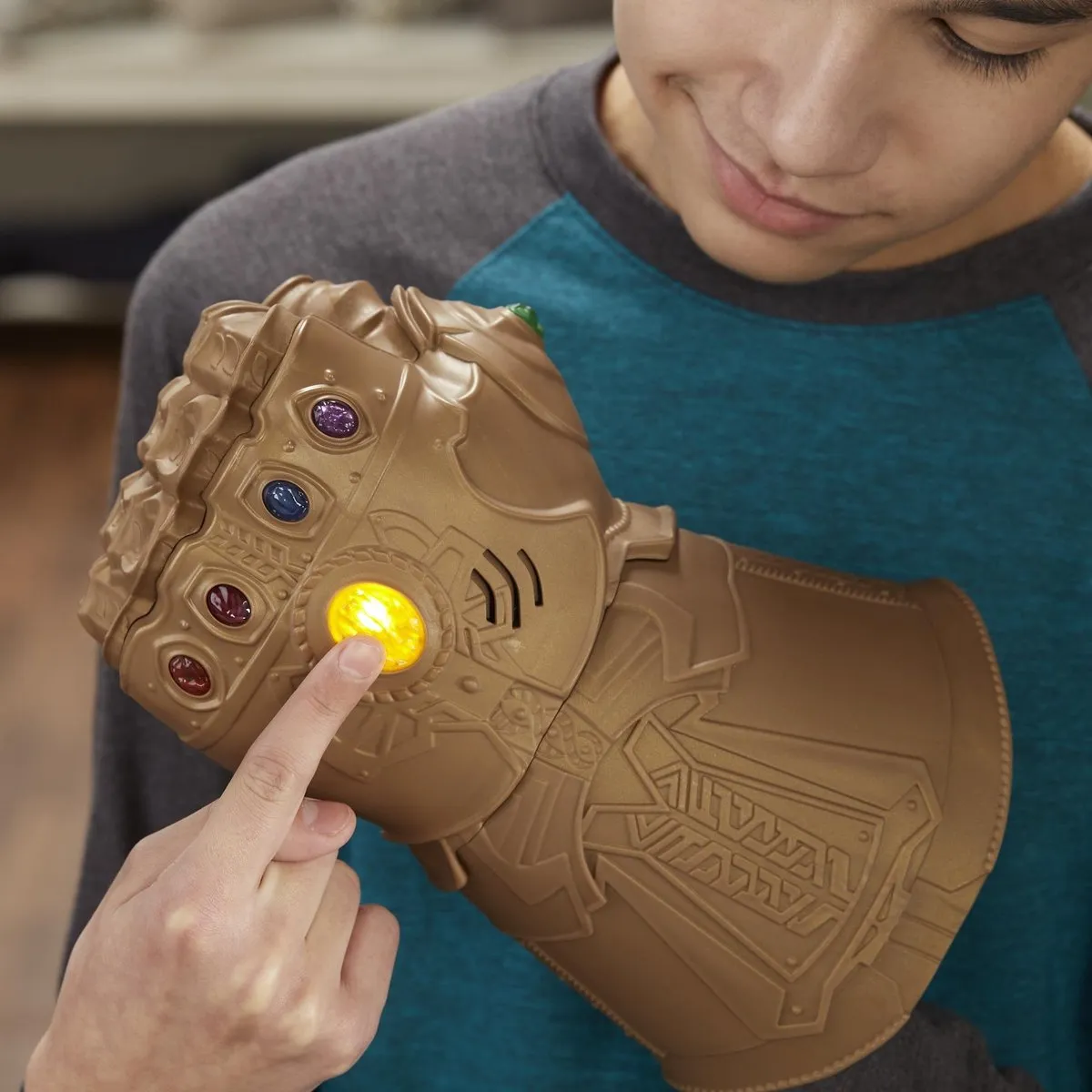 Marvel Avengers Infinity Gauntlet - 2x AAA - Meerkleurig