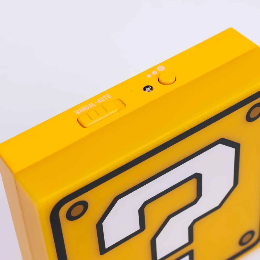 Paladone Super Mario Nachtlamp - Warm wit licht - Geel/Wit/Zwart