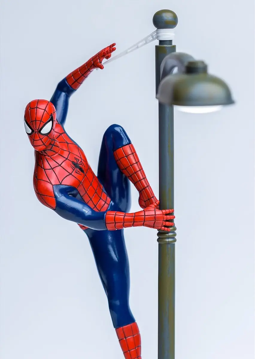 Paladone Spider-Man Straatlantaarn Bureaulamp - Blauw/Rood/Zwart