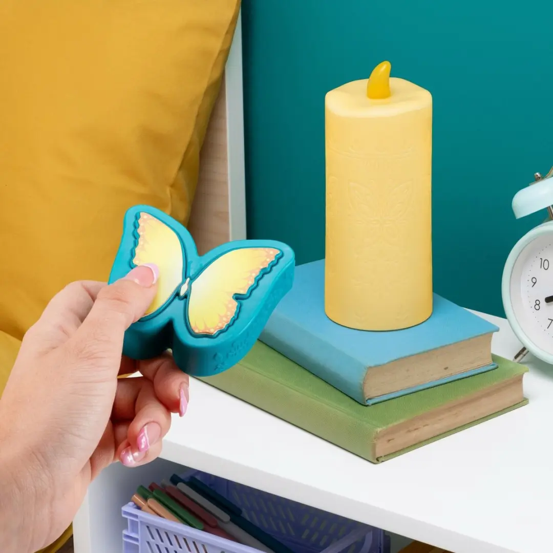 Paladone Disney Encanto Candle Light - Geel - Vlinderafstandbediening