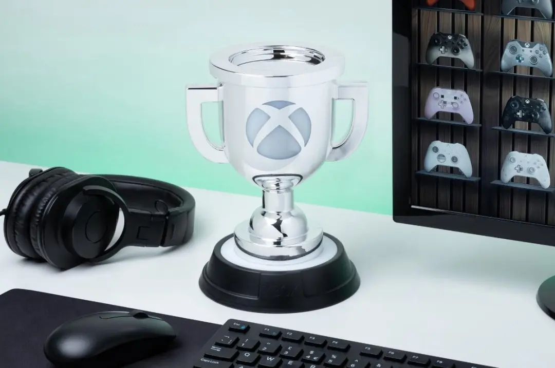 Paladone Xbox Achievement Light - Trophy Lamp - Zilver/Zwart