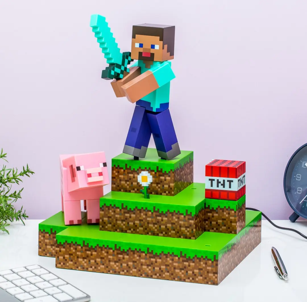 Paladone Minecraft Steve Diorama Lamp