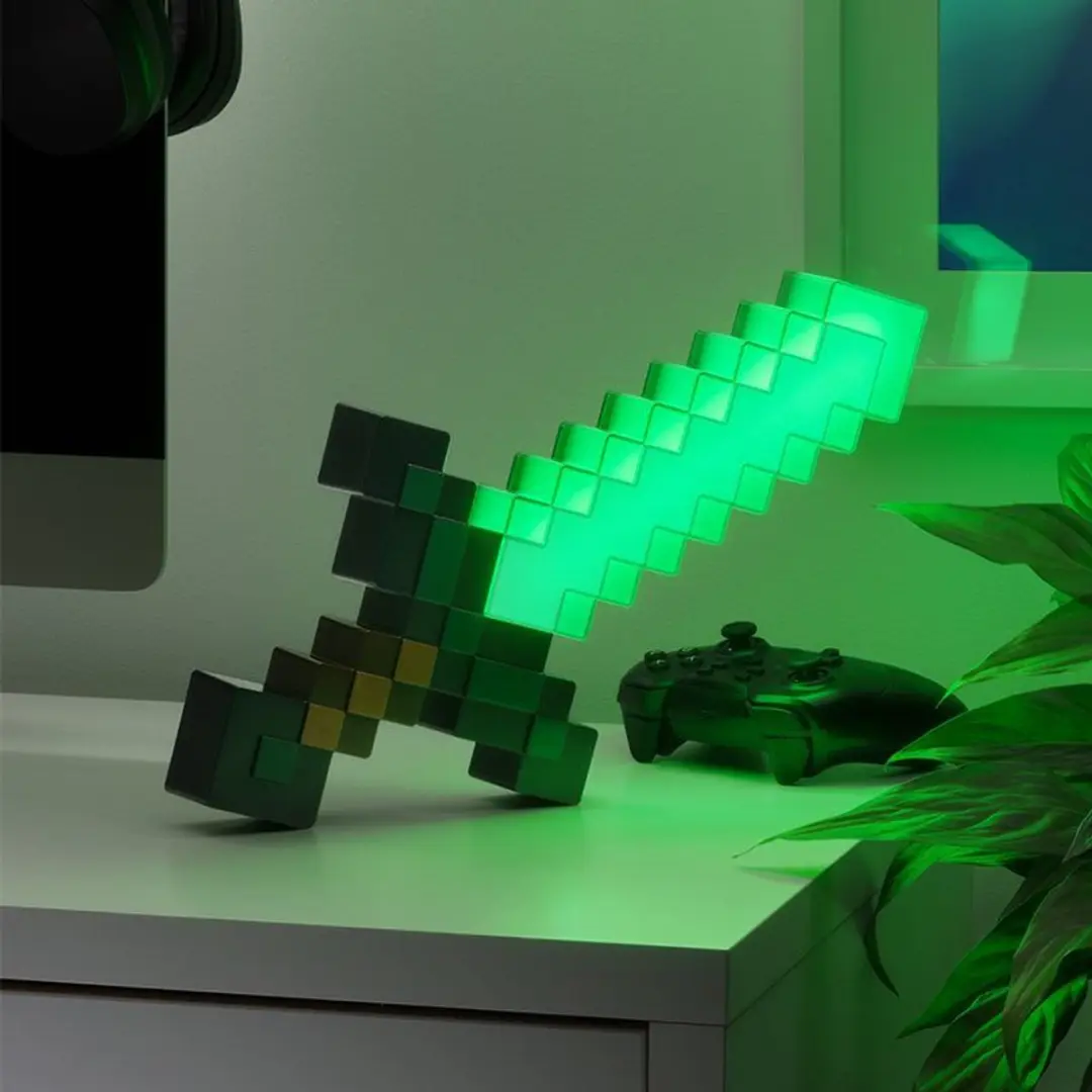 Paladone Minecraft Diamond Sword Lamp - 3 Lichtmodi