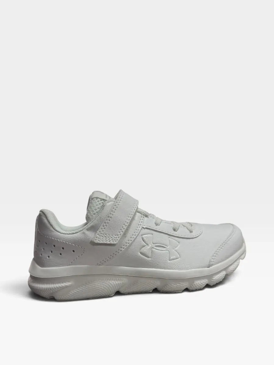 UNDER ARMOUR SNEAKERS