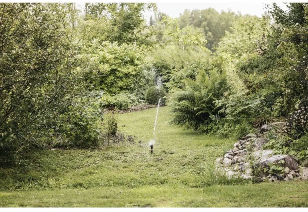 Fiskars Zwenksproeier 500 m² - Tuinsproeier - afbeelding 3 van 6