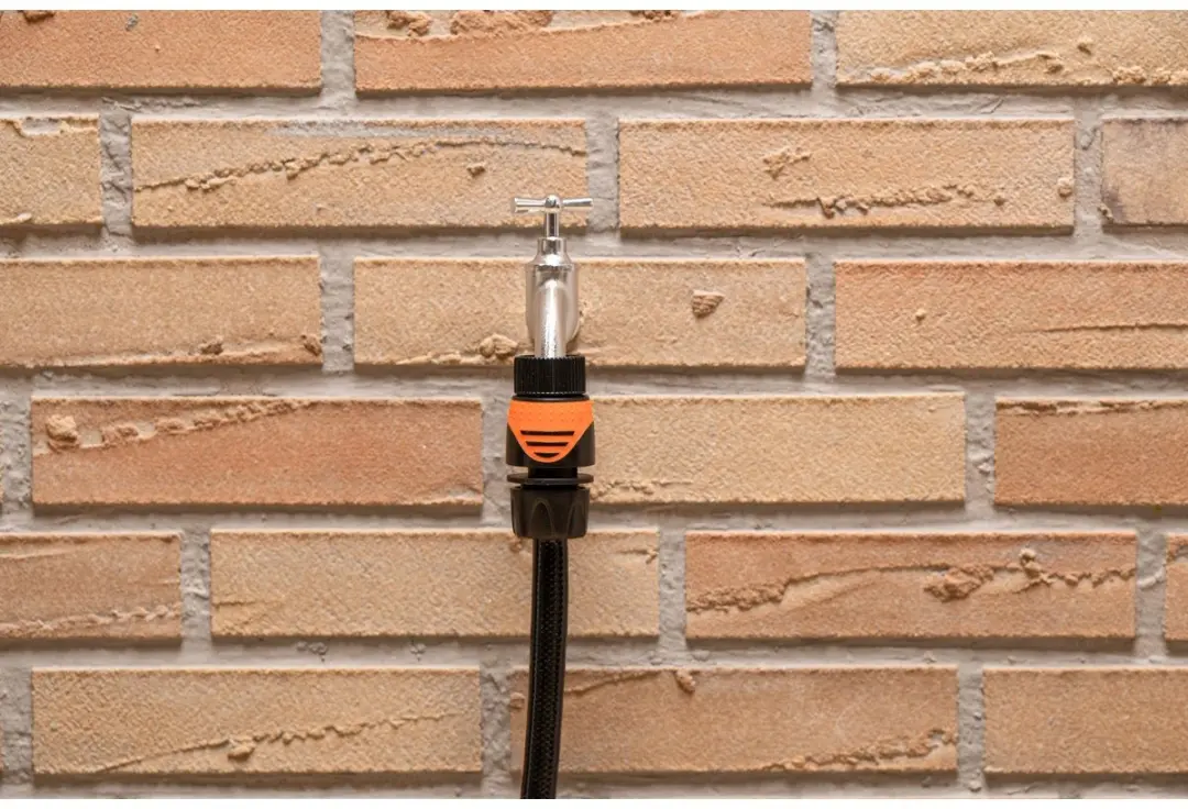 BLACK+DECKER Tuinslang Koppeling 1/2" - 13mm - Zwart/ Oranje - afbeelding 4 van 6