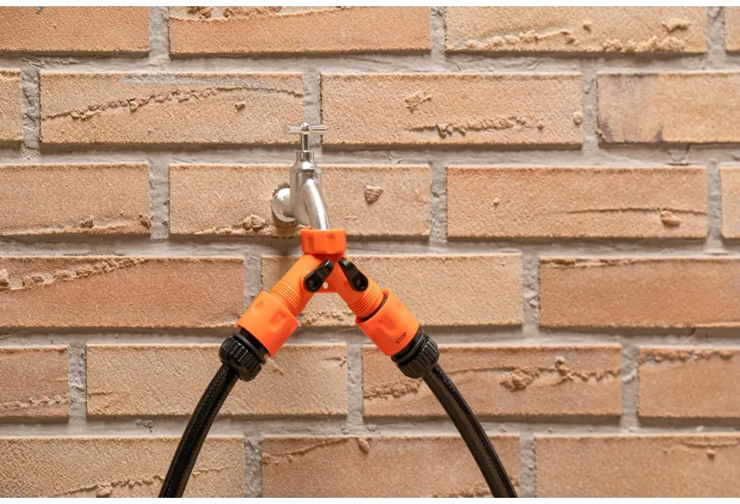 BLACK+DECKER Tuinslang Koppeling 3/4 - Dubbel Kraanstuk - Oranje/Zwart - afbeelding 4 van 6