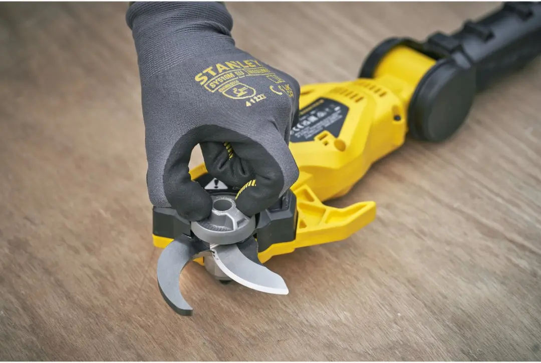 Stanley Fatmax Takkenschaar 32mm - 18V 2.0Ah - afbeelding 6 van 6