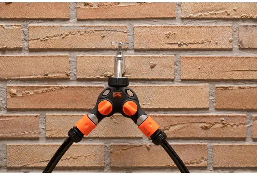 BLACK+DECKER Kraanstuk 3/4 Waterstop Splitser - 2 Weg - Zwart/ Oranje - afbeelding 6 van 6