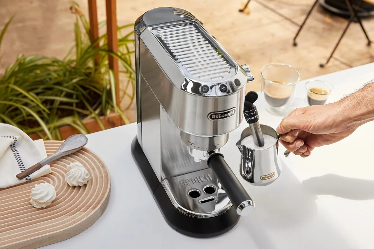 De'Longhi Dedica Style Barista Pack EC685.M - Koffiemachine & KG521 Molen - Zwart/Zilver - afbeelding 6 van 6
