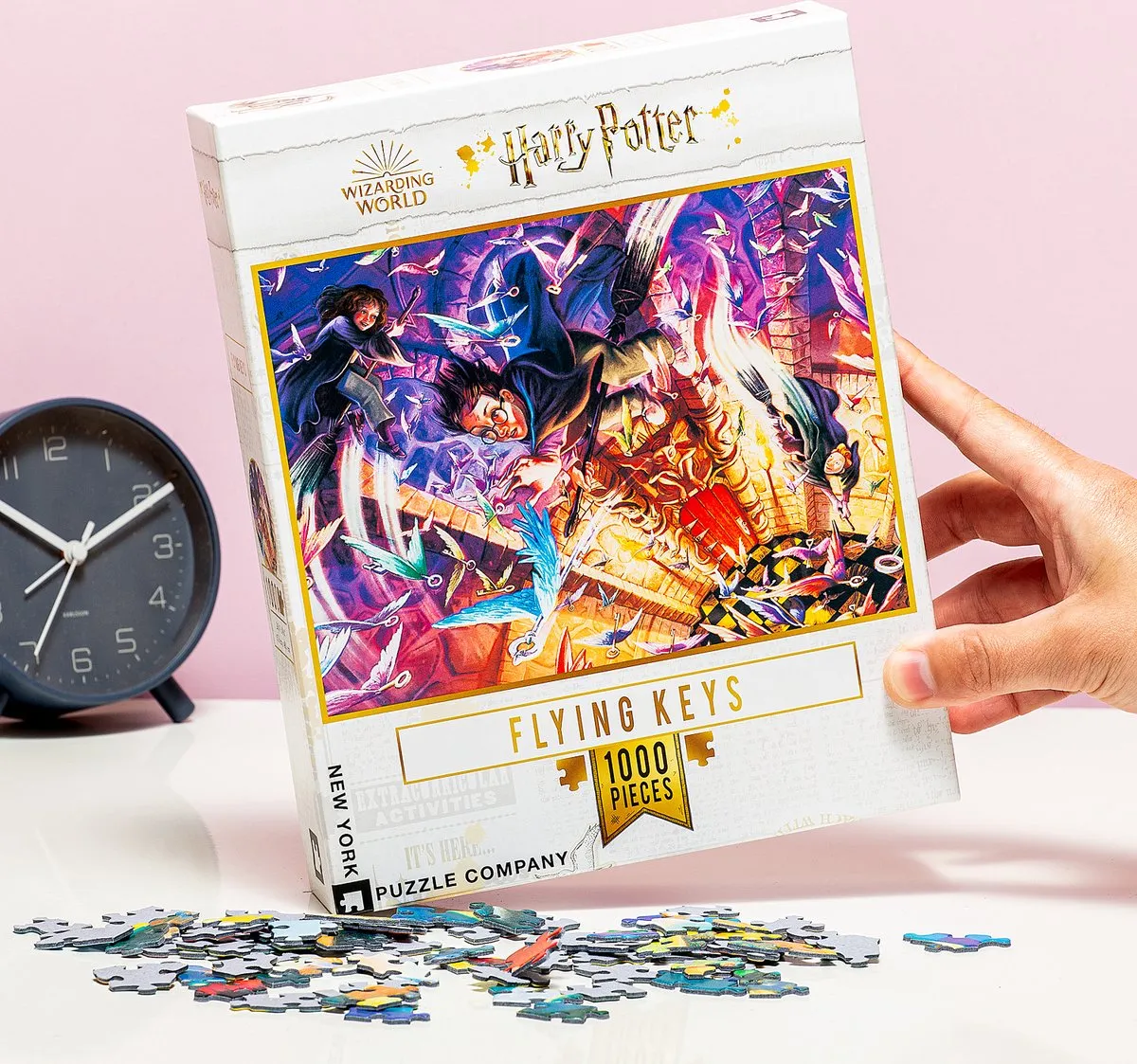 The New York Puzzle Company Harry Potter Flying Keys 1000 Stuks - Multi