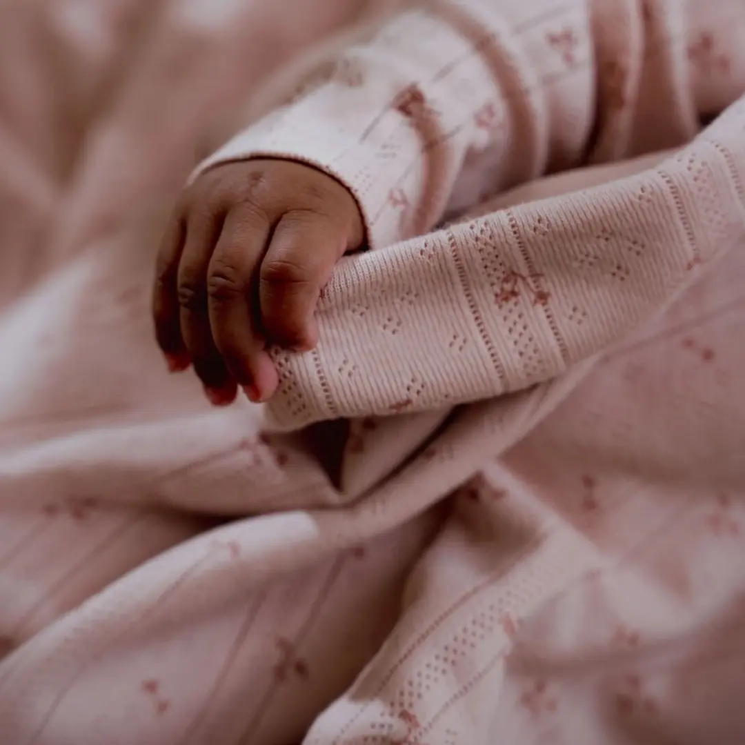 Little Dutch Essentials Ledikantdeken Baby Roze - afbeelding 3 van 6