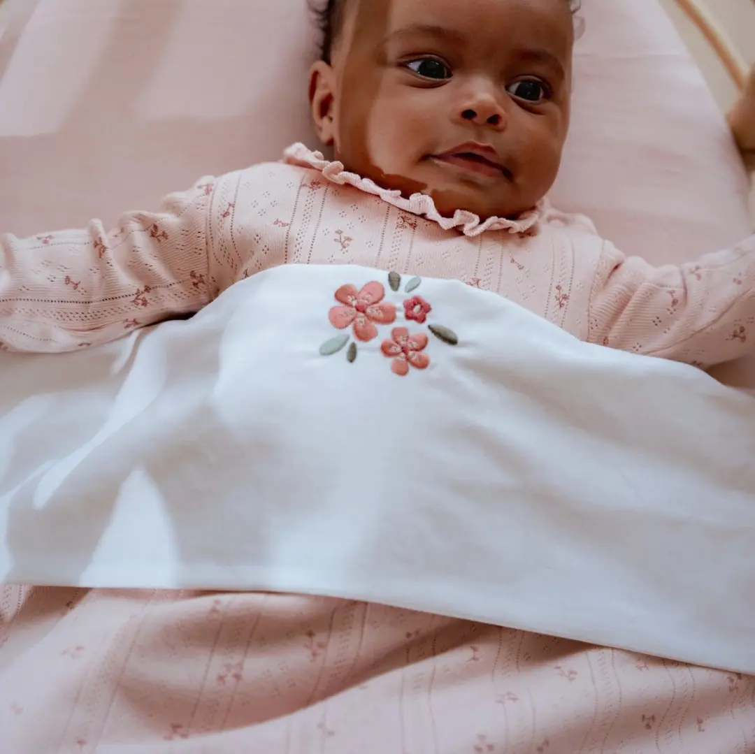 Little Dutch Essentials Ledikantdeken Baby Roze - afbeelding 5 van 6