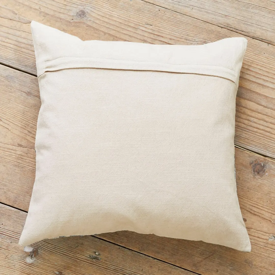 Loberon Kussenhoes Lumielle - Blauw/Beige - afbeelding 6 van 6