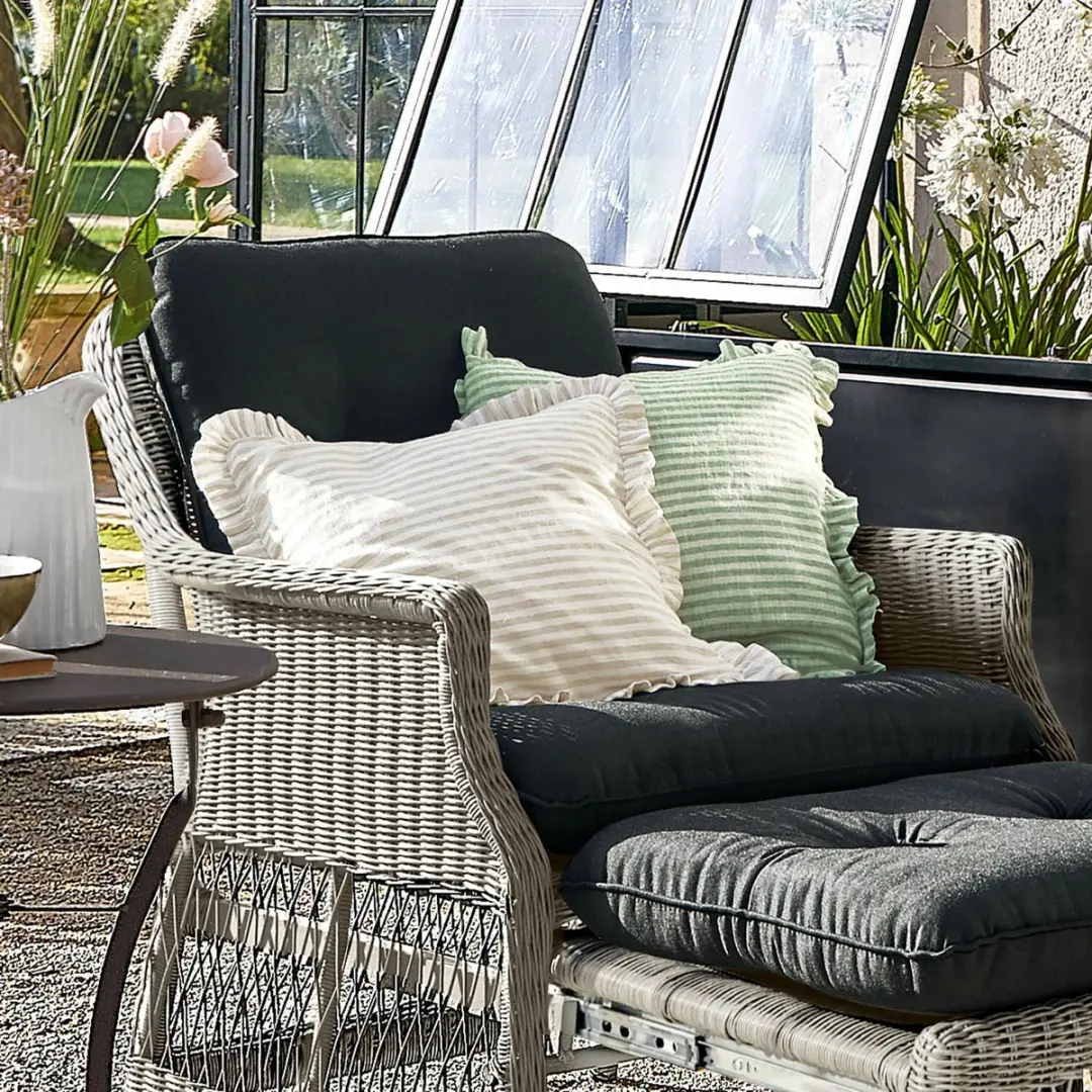 Loberon Brenda Kussenhoes Set - 2 Stuks - Groen/Beige - afbeelding 3 van 5