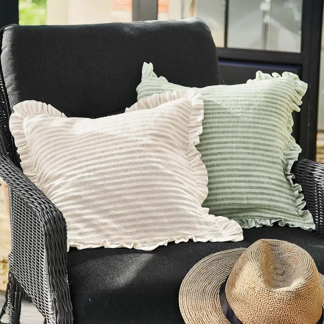 Loberon Brenda Kussenhoes Set - 2 Stuks - Groen/Beige - afbeelding 4 van 5