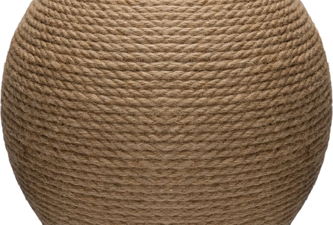 Designed by Lotte Krabbol Tyra Krabpaal - Metaal 27x27x33cm