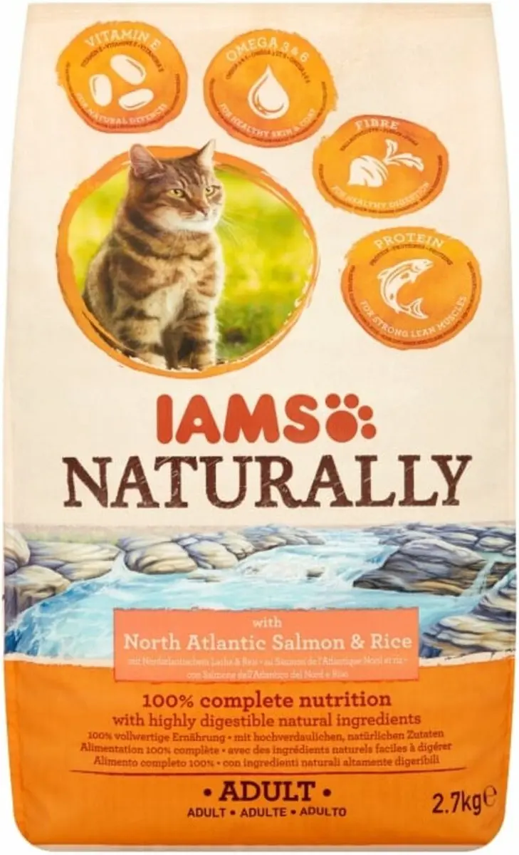 Iams Naturally Cat Adult Zalm & Rijst - 3x2.7kg