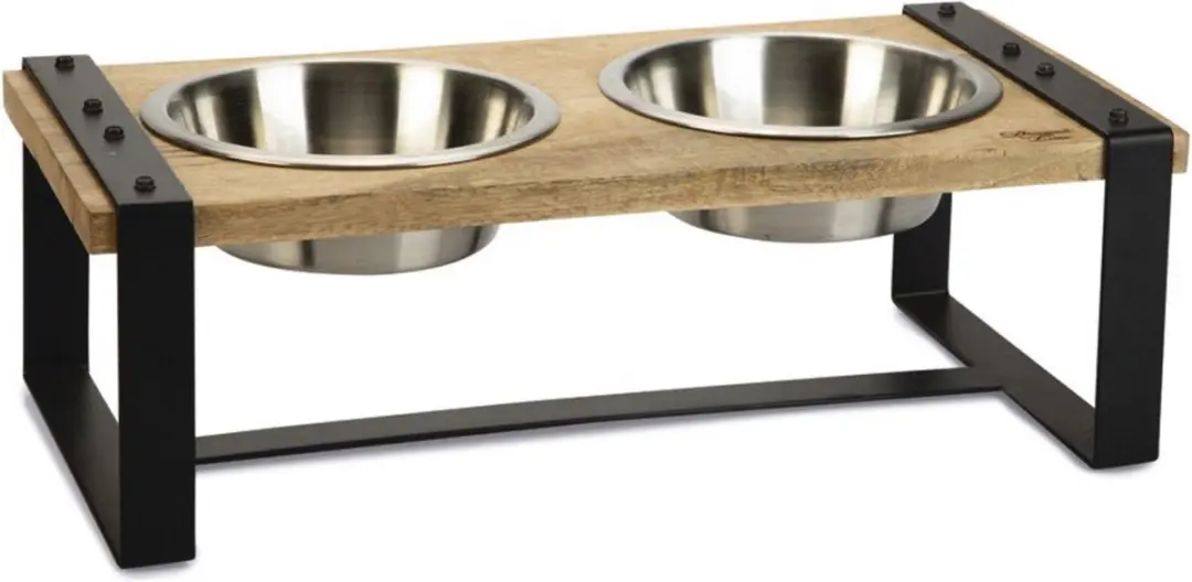 Designed by Lotte Karinto Voerbak Hond