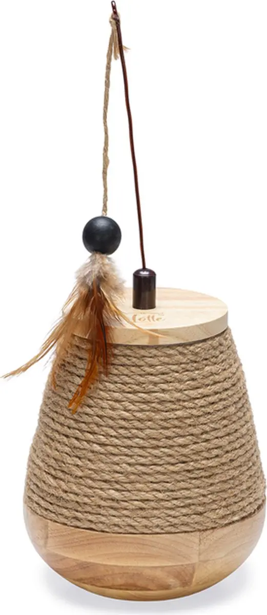Designed by Lotte Tuimel Mae Hout - 15x15x18cm