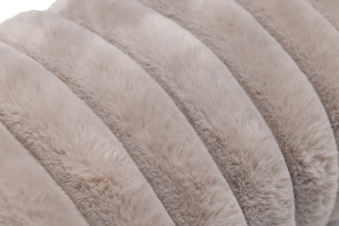 Designed by Lotte Reza Hondenknuffel Schaap - Beige
