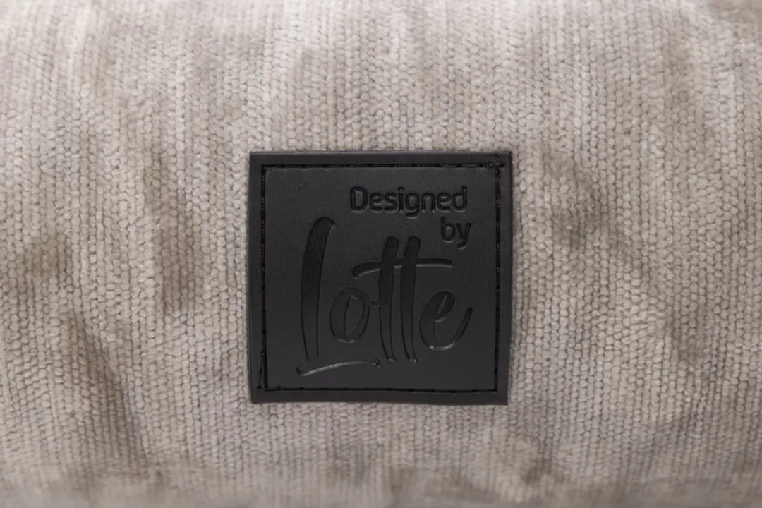 Designed by Lotte Soft Essence Orthopedische Hondenmand - Lichtgrijs 80x70x27cm