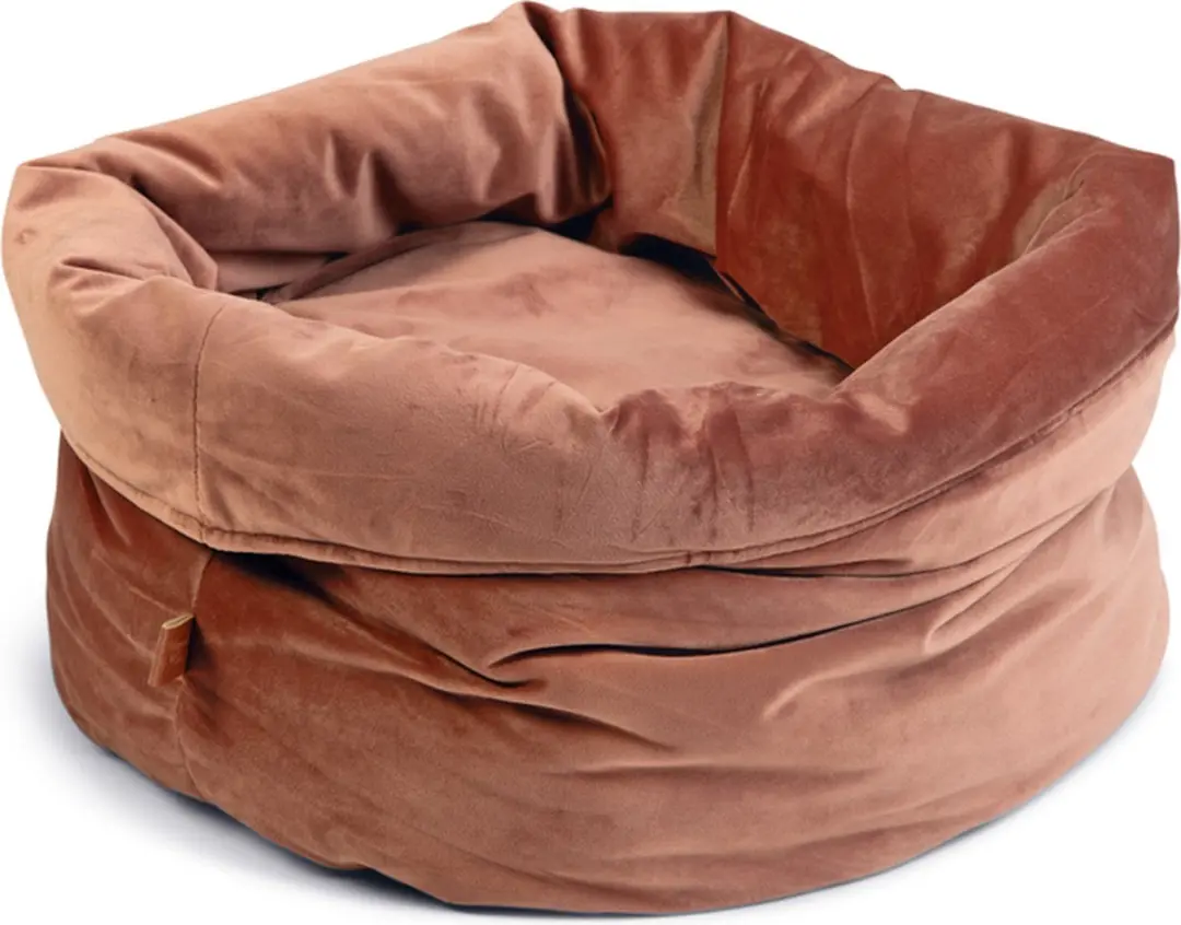 Designed by Lotte Fluco Kattenmand