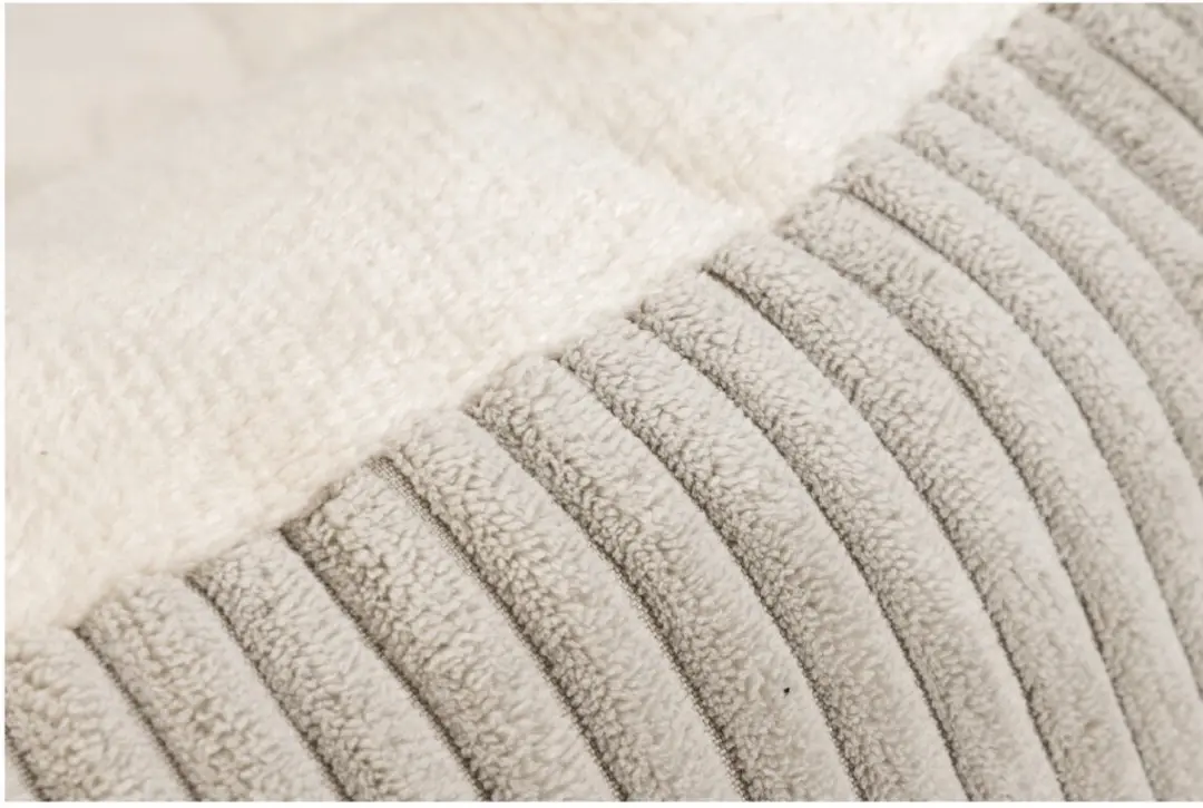 Designed by Lotte Ligmand Ribbed Kattenmand Roze - 50x50x17cm