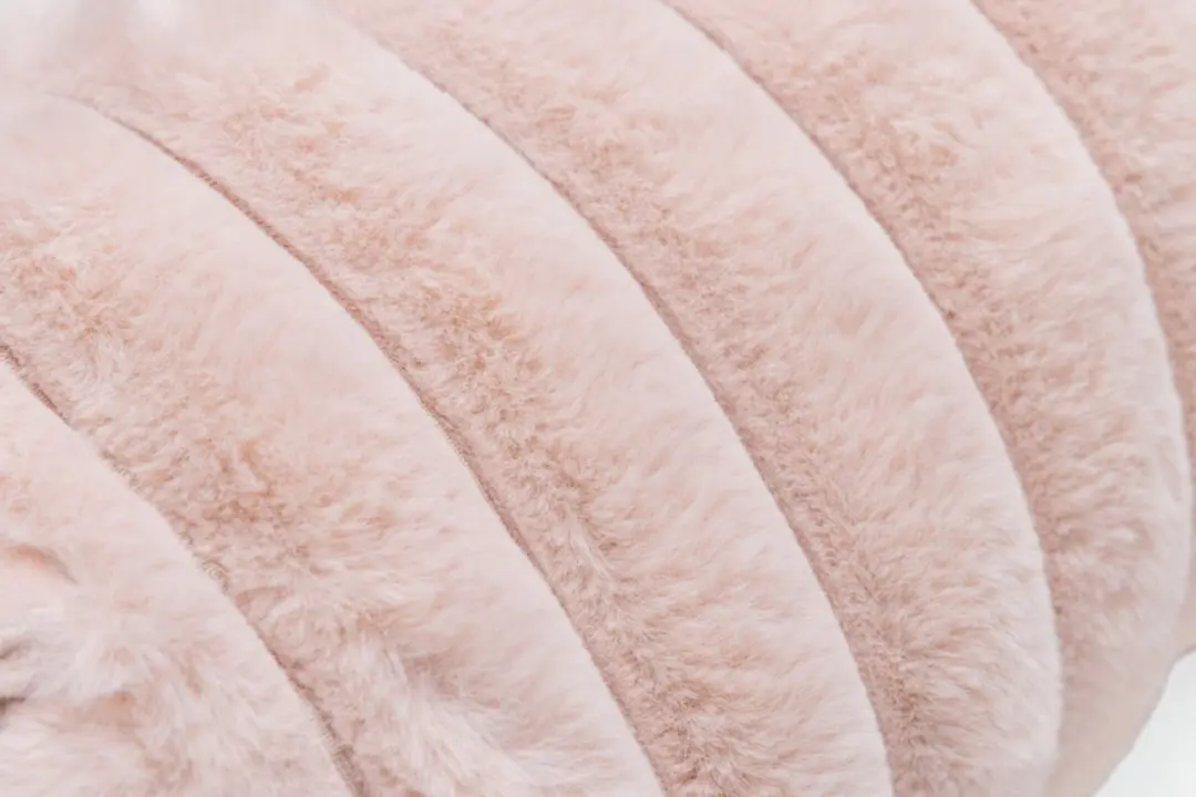 Designed by Lotte Reza Hondenknuffel Konijn Roze - XL