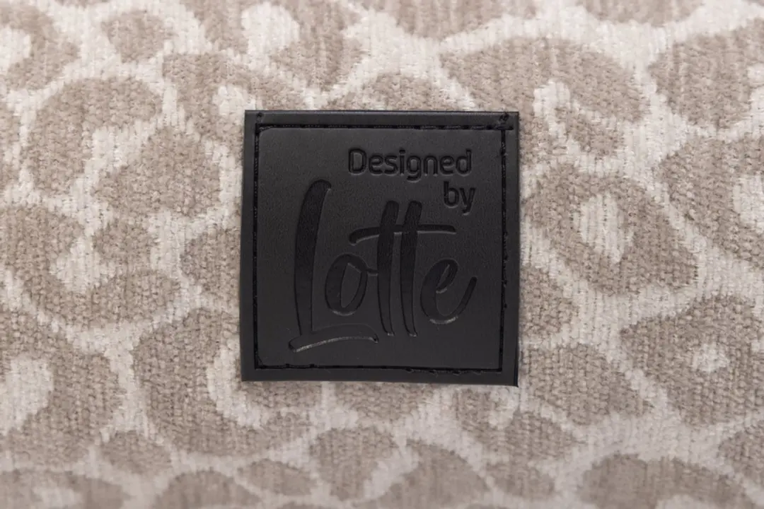 Designed by Lotte Wild Essence Orthopedische Hondenmand - Beige 80x70x27cm