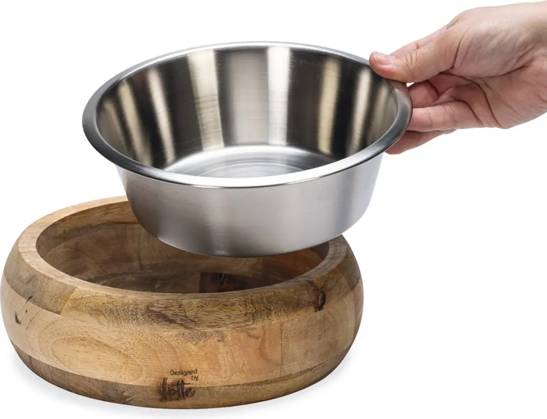Designed by Lotte Mandira Hondenvoerbak Hout 21cm - Bruin