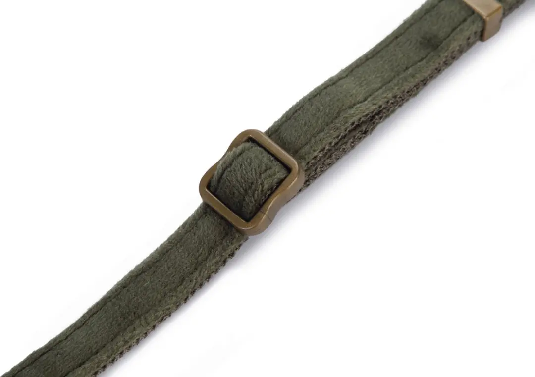 Designed by Lotte Hondenhalsband Velura - Groen - 20-30 cm