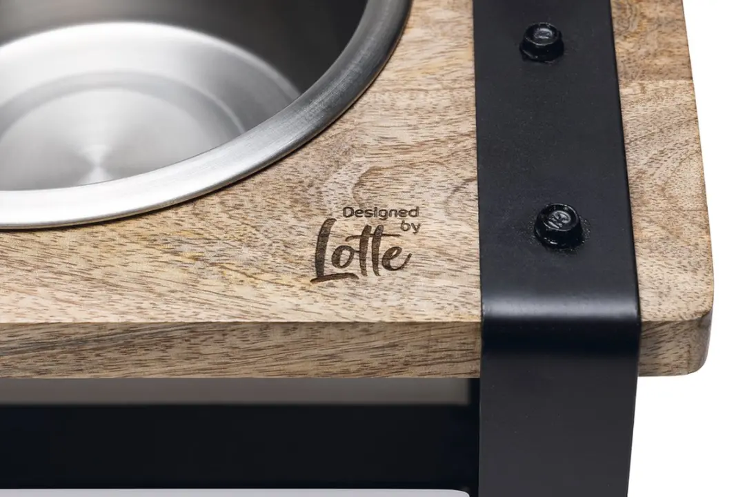 Designed by Lotte Karinto Voerbak Hond Dinerset - Hout/metaal 2x650ml M