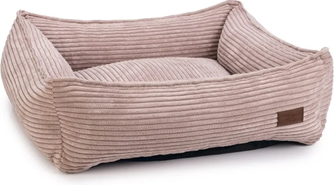 Designed by Lotte Ribbed