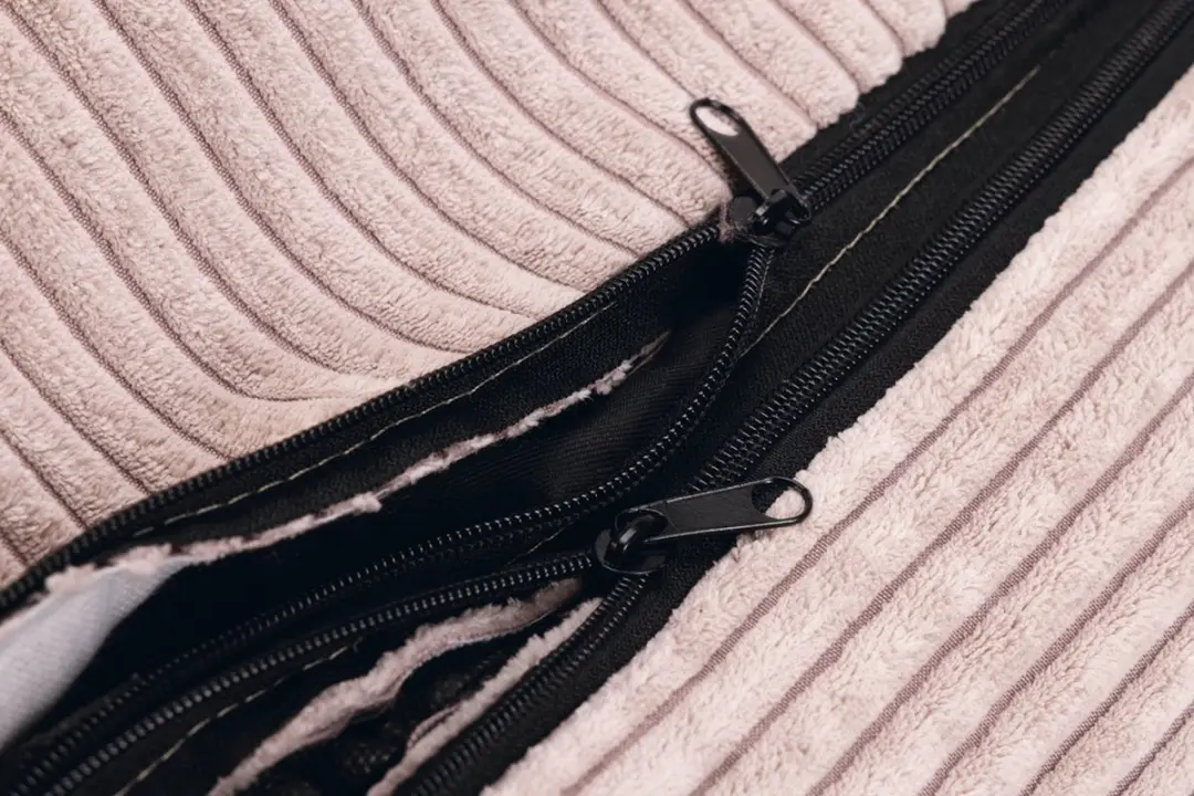 Designed by Lotte Ribbed Hondenmand Roze - 95x80x23cm