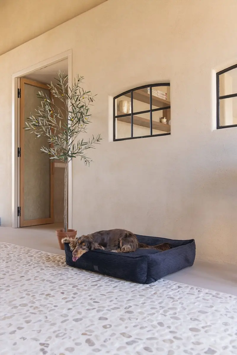 Designed by Lotte Ribbed Hondenmand - 95x80x23cm Antraciet