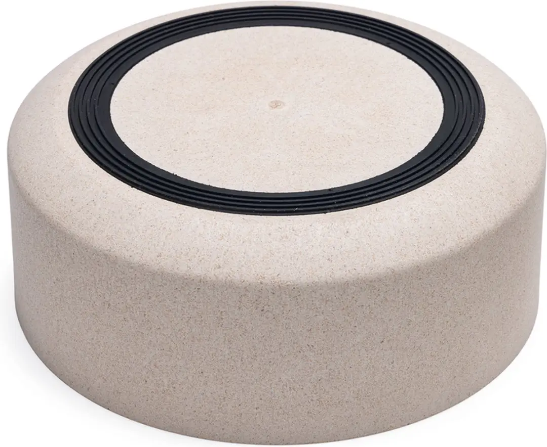 Designed by Lotte Noor Voerbak Hond - Bamboe Beige 21cm