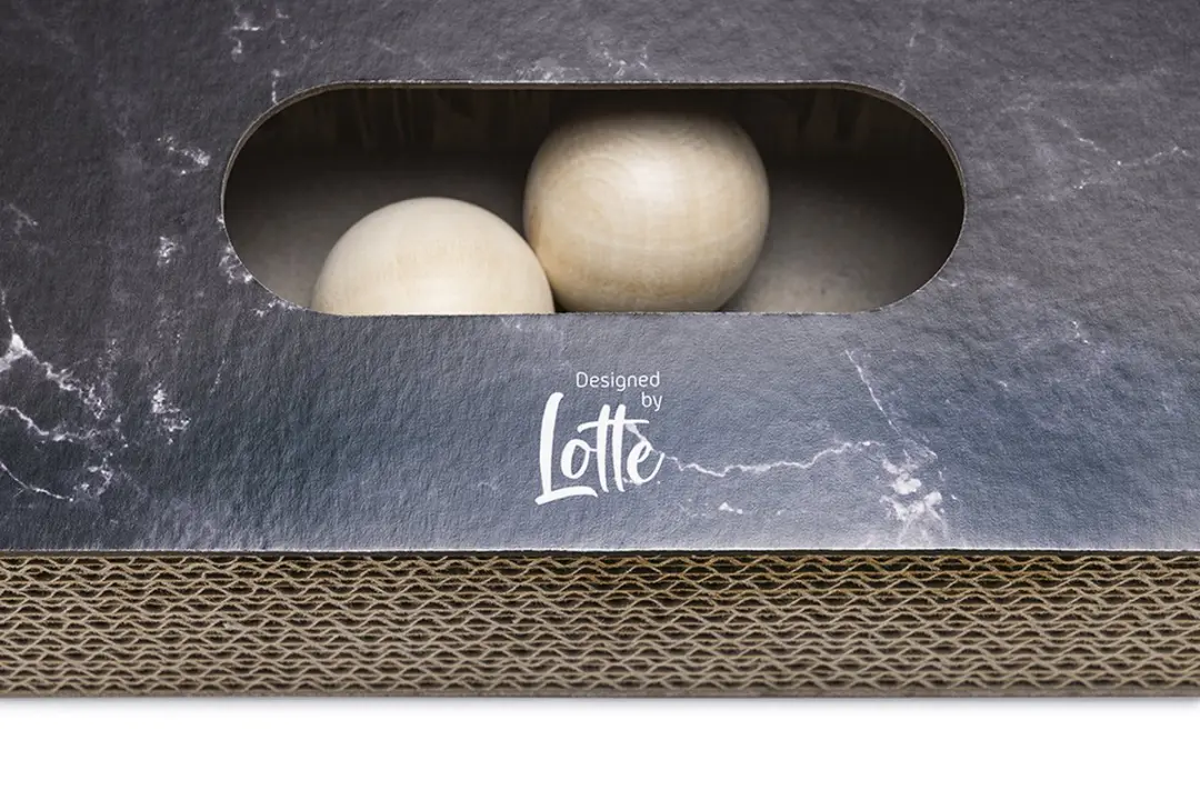Designed by Lotte Meda Krabkarton - Zwart 58x35x6cm