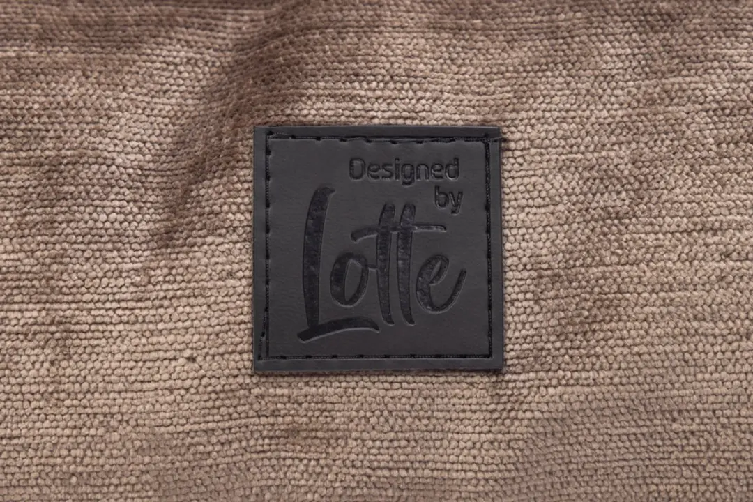Designed by Lotte Soft Essence Orthopedische Hondenmand Mokka