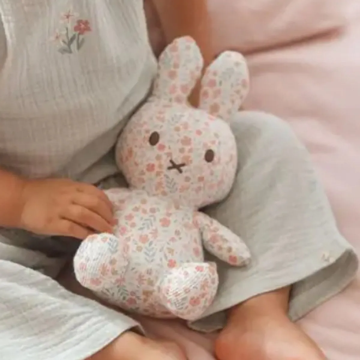 Nijntje Lucky All-Over Knuffel 15cm - Multicolor