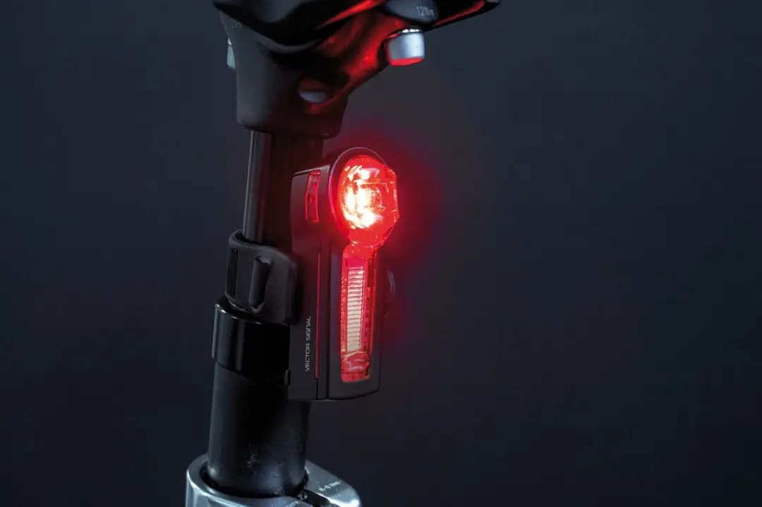 Trelock LS 740 I-Go Vector Achterlicht - Zwart - afbeelding 2 van 6
