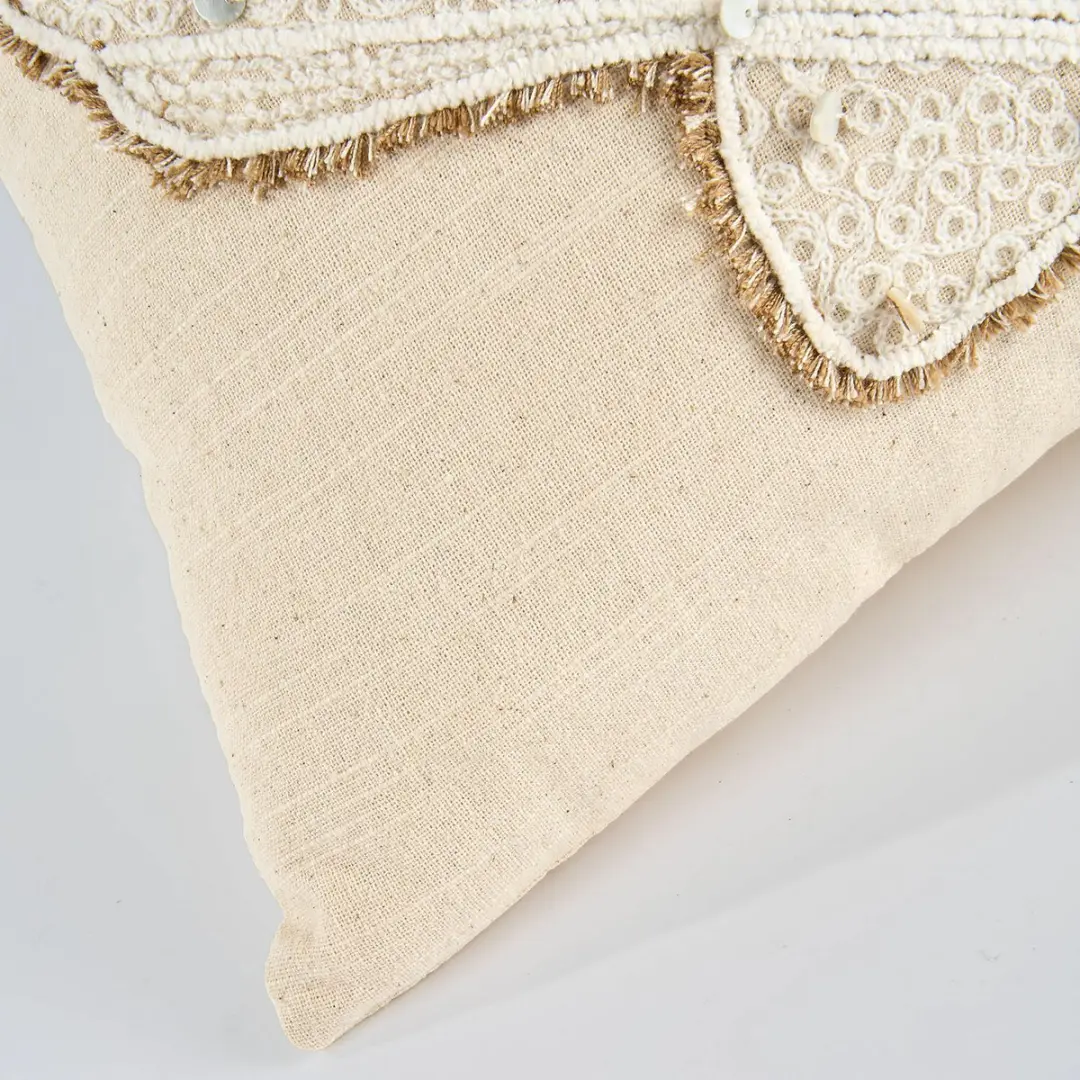 Loberon Kussenhoes Luiv - wit/beige - afbeelding 4 van 5