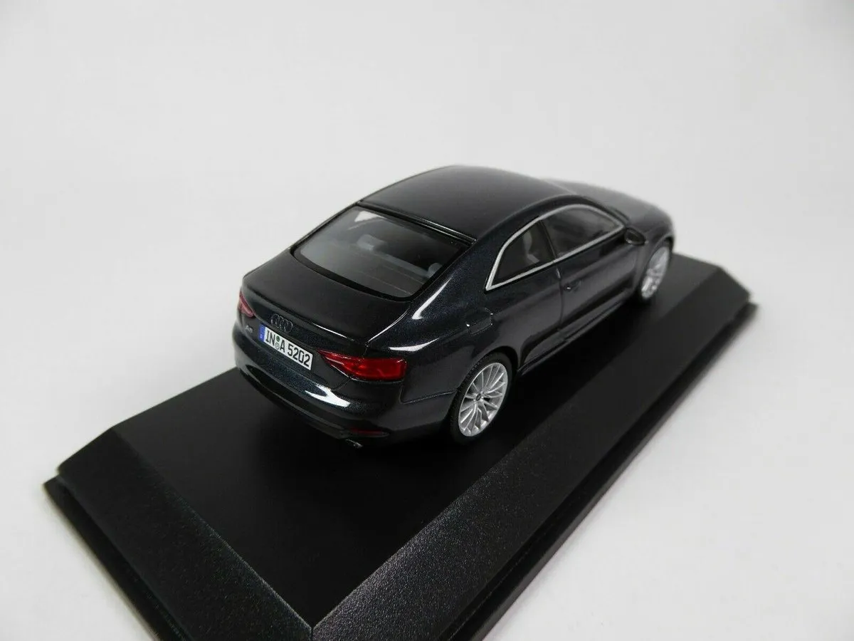 Audi A5 Coupé Schaalmodel 1:43 Multicolor