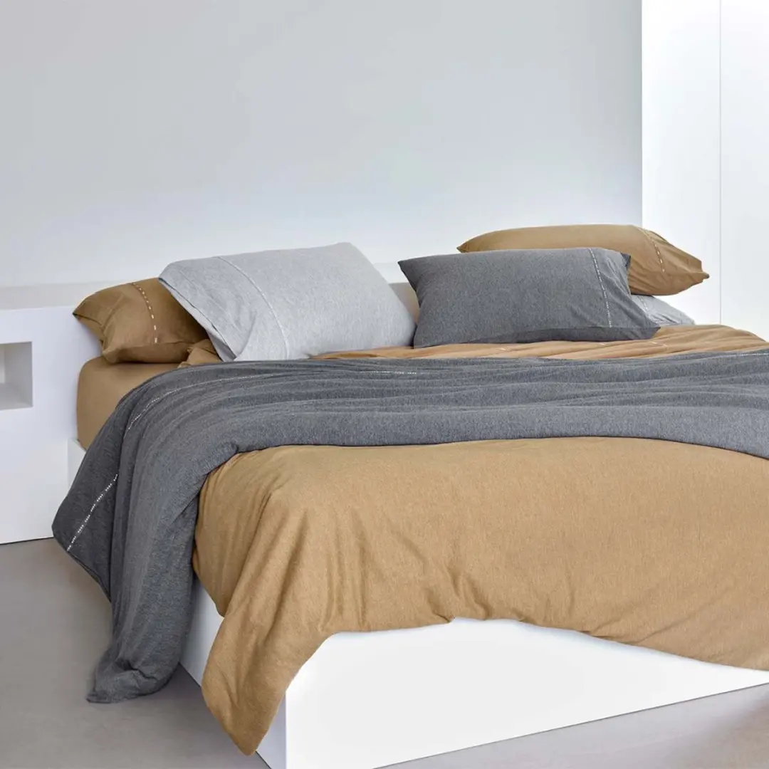 HUGO BOSS dekbedovertrek Sense Camel