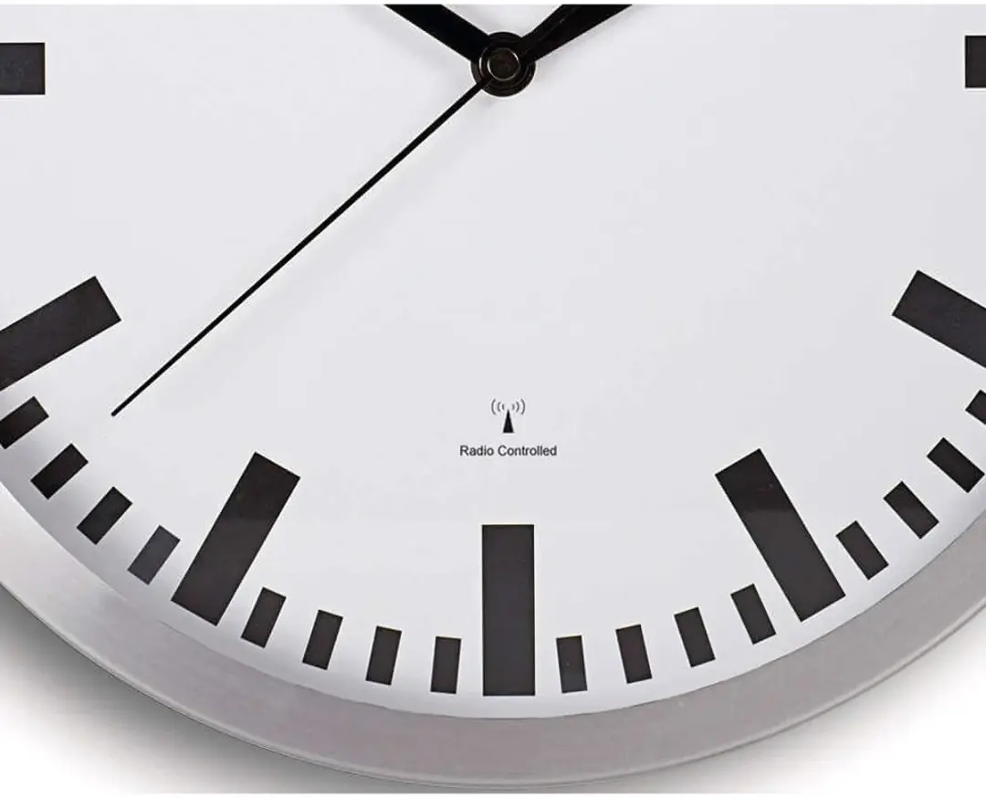 MAULpilot Wandklok 30RC - Zilver - Ø30,5cm - afbeelding 4 van 6